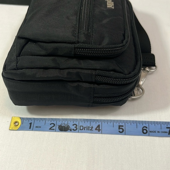 Bagagllini Triple Zip Bagg - Crossbody Belt Black - Like New - Picture 16 of 16